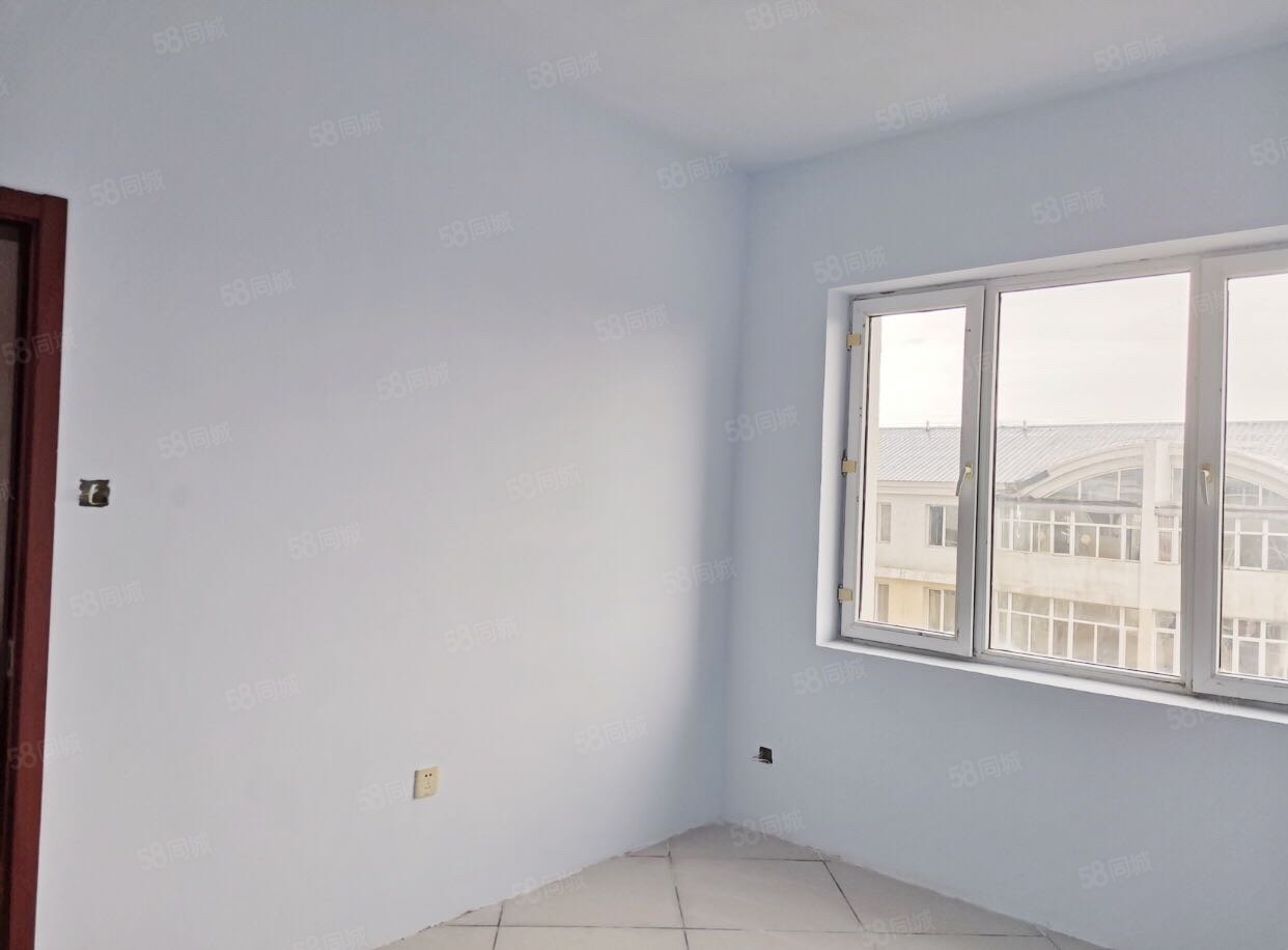 左岸香槟2室2厅1卫91㎡南24万