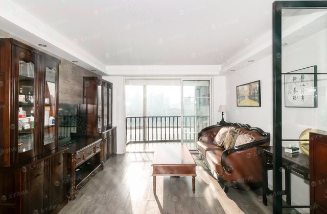 上海苏堤春晓名苑2室2厅102.86㎡698万二手房图片