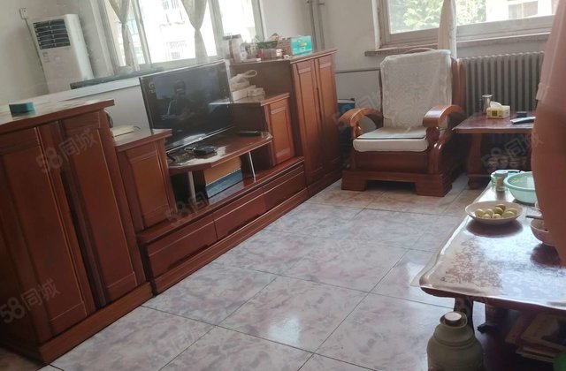 近文轩外国语一中附近步梯  楼层