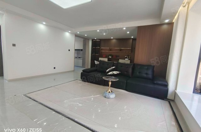 维多利亚夏郡4室2厅162㎡118万二手房图片