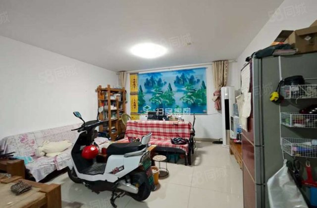 房东着急卖 冯庄小区 电梯房 三室两厅 免大税