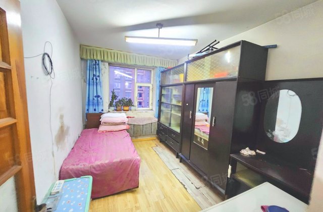 净月农大家属区2室1厅61.59㎡28万二手房图片