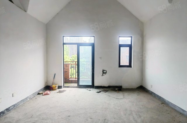 融城华府(别墅)3室2厅133㎡105万二手房图片
