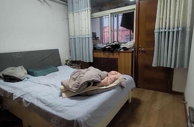 急售35萬柳泉花园 昌润火车站 公安局家属院三室