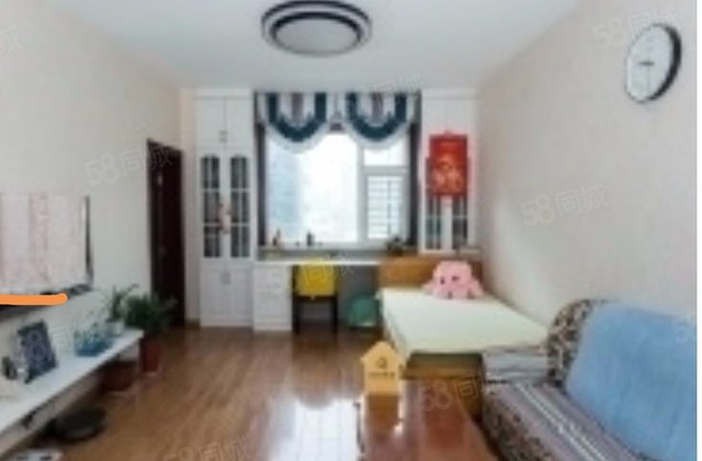 金圣甲第2室1厅103.2㎡190万二手房图片