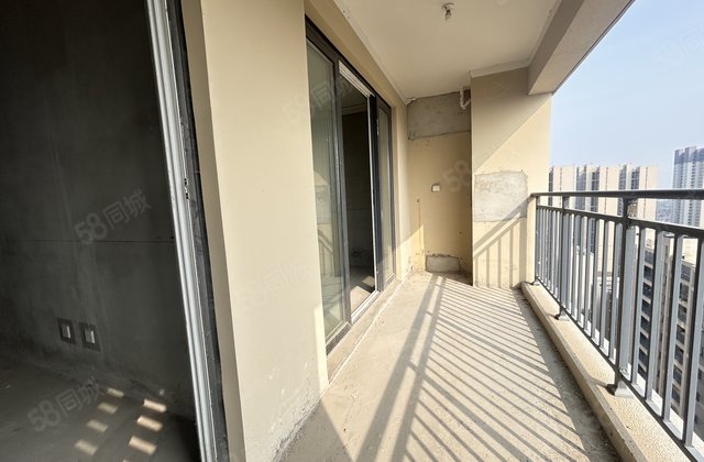 新城云昱东方3室2厅110㎡41万二手房图片