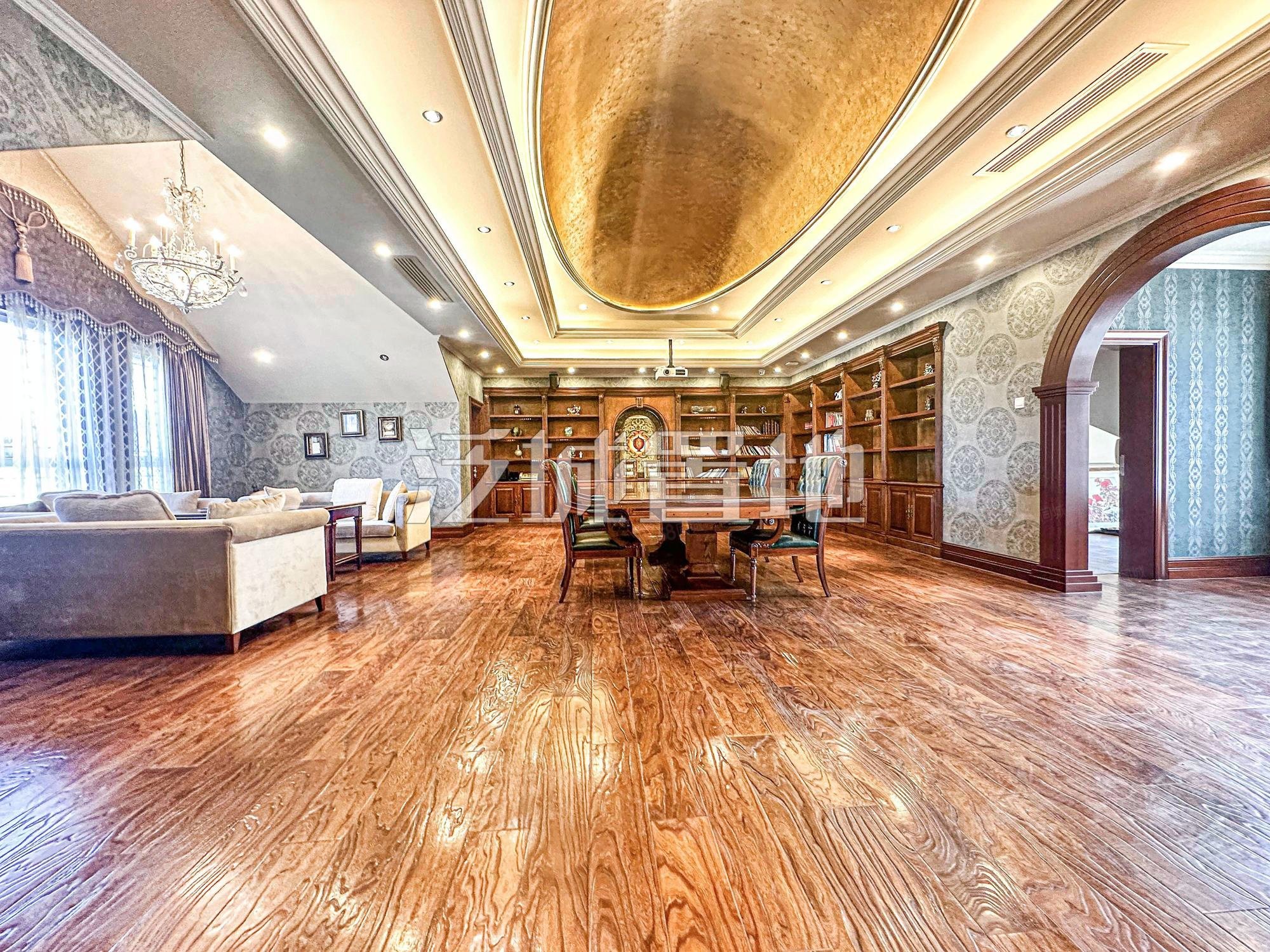 北京玫瑰園9室5廳12衛(wèi)607㎡南北5880萬(wàn)