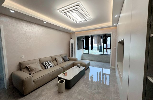 润唐悦府3室2厅125.35㎡89万二手房图片