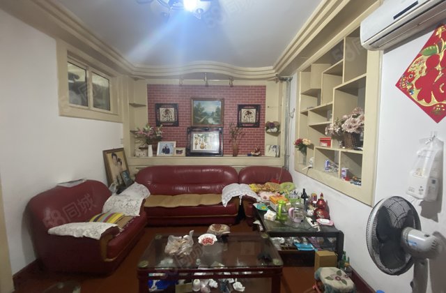 急售 东昌中学本部 国棉厂家属院3室 2楼 免大税停车方便