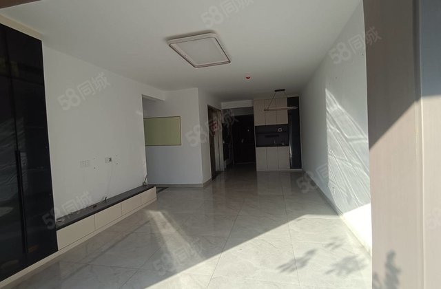 急售万达荣盛江山印 带车位储藏室 双卫 交通便利 商品住宅