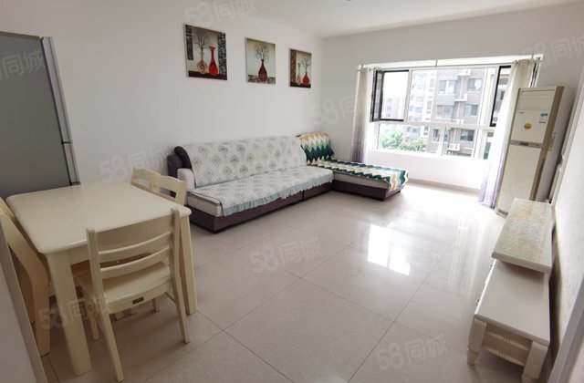 光明  附近 阿尔卡迪亚二期 精装三室 免大税可按揭