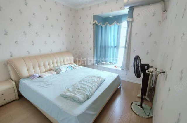 华鹏梧桐邑3室2厅92.31㎡51万二手房图片