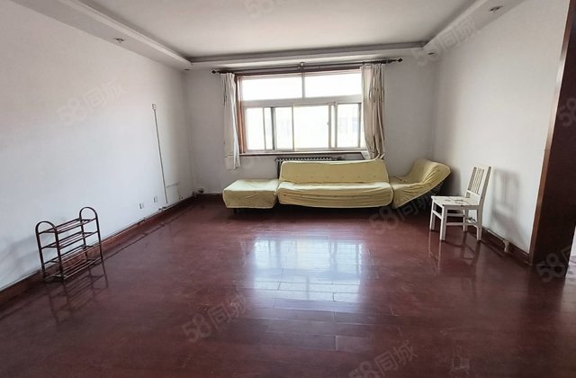 急 市中心 人民公园 单位家属院三室朝阳 能按揭 停车方便