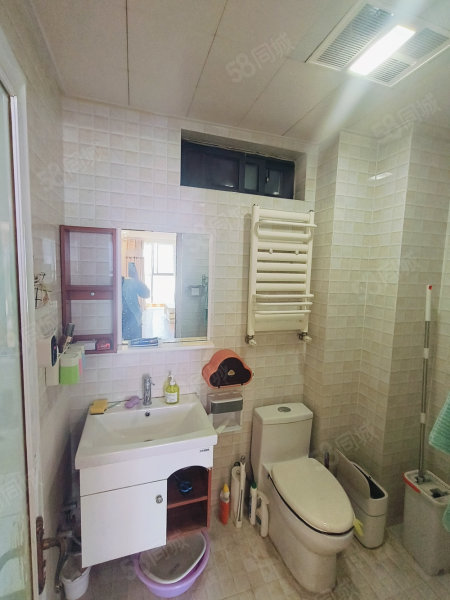 万象蓝天2室2厅1卫83㎡南北50万