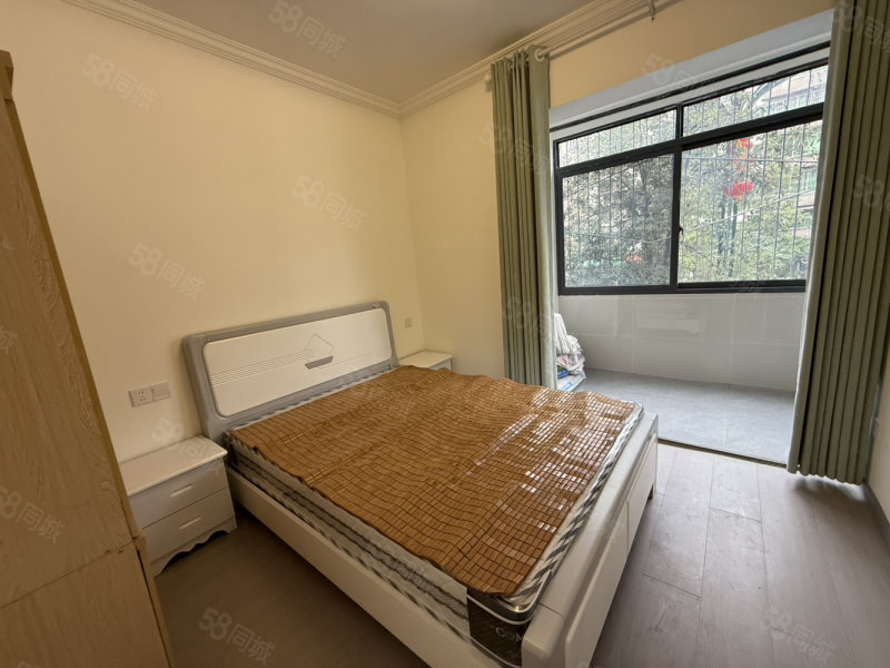 美宁小区3室2厅1卫93㎡南北36万