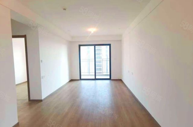 华润翡翠城1期3室2厅104.17㎡248万二手房图片