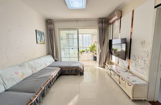 振华超市东邻，免大税，星美城市广场