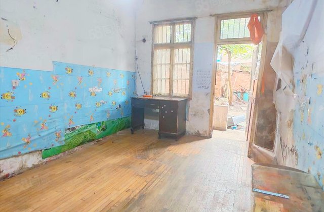 东井一村2室1厅68.72㎡100万二手房图片