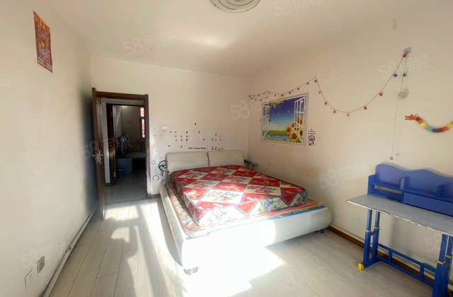 39街区2室1厅61.1㎡33万二手房图片