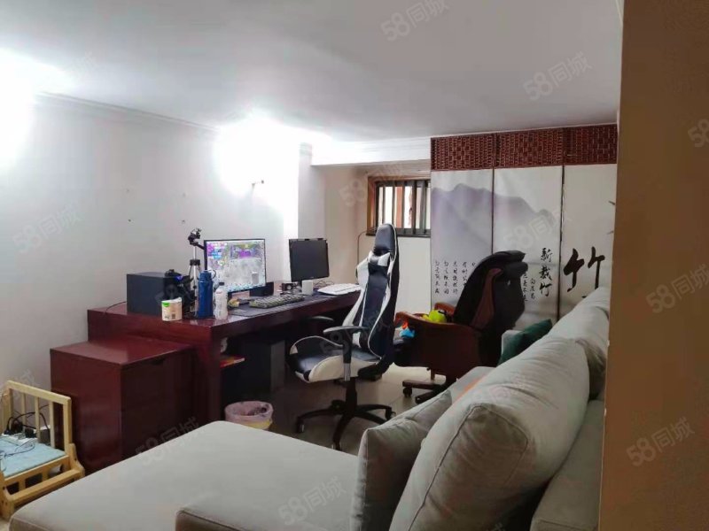 390万好楼层高新区128平南北预约看房豪装5房水逸康桥