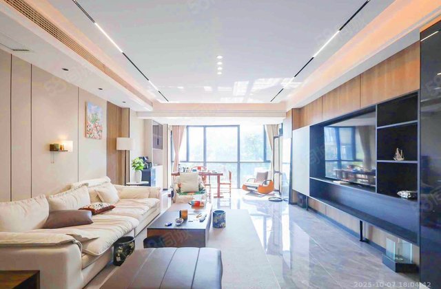 西山汇景4室2厅165.29㎡240万二手房图片