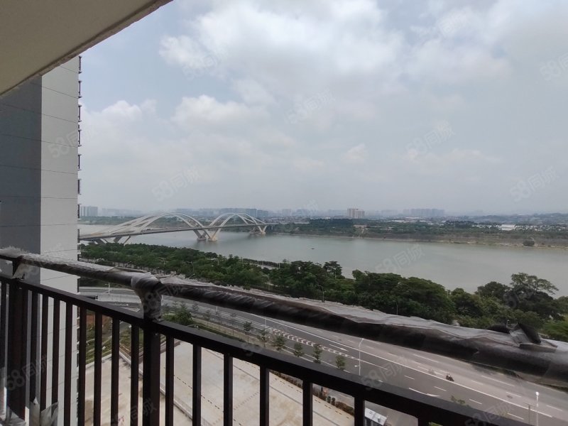 5w 看一线江景 民族大学旁,西明蓝湾-南宁58同城