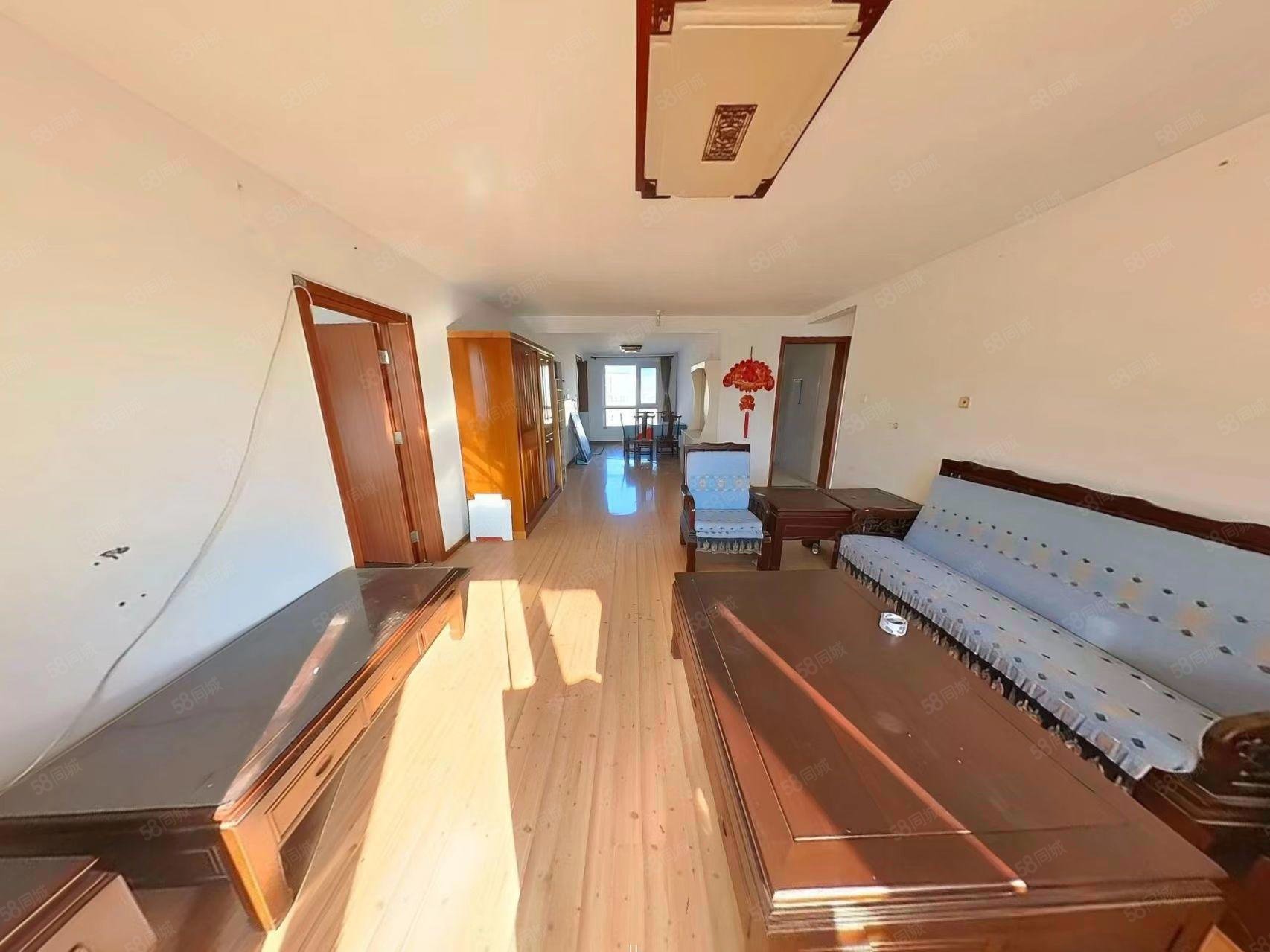 陽(yáng)光樂府3室2廳2衛(wèi)139.26㎡南北455萬