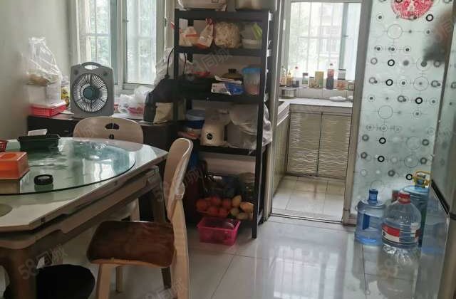 柳泉花园 地暖大两房 产权清晰 急售看房子方便