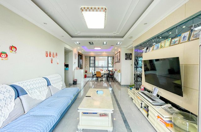 海伦国际4室2厅131㎡140万二手房图片