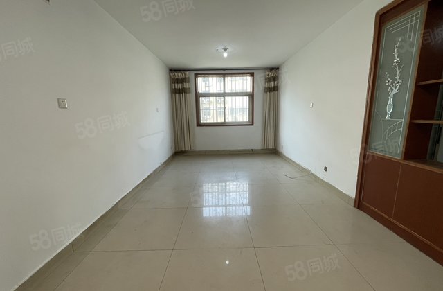 新东方名人苑二期 中间楼层采光好 出行方便 产权清晰