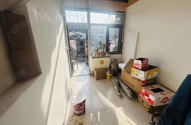 吉安所左巷小区1室0厅12.1㎡155万二手房图片