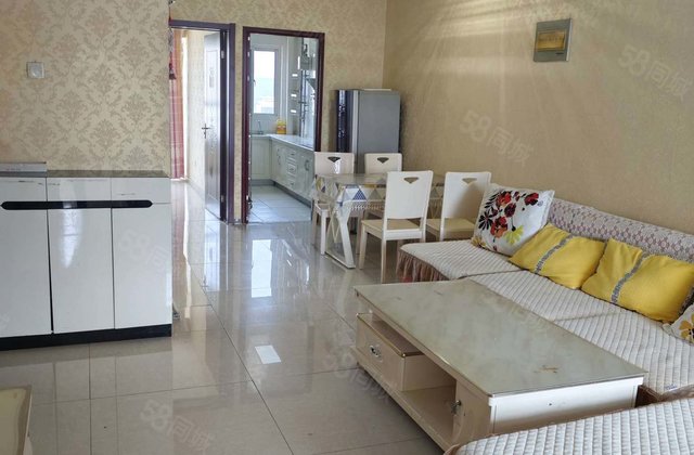 精装修 阿卡五期 电梯房 满二 诚心出售 价格实惠