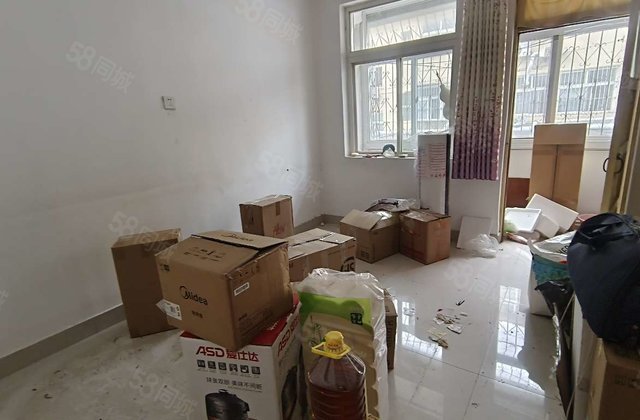 急售 老一中北邻 外国语文轩   电业局家属院 三居室带储