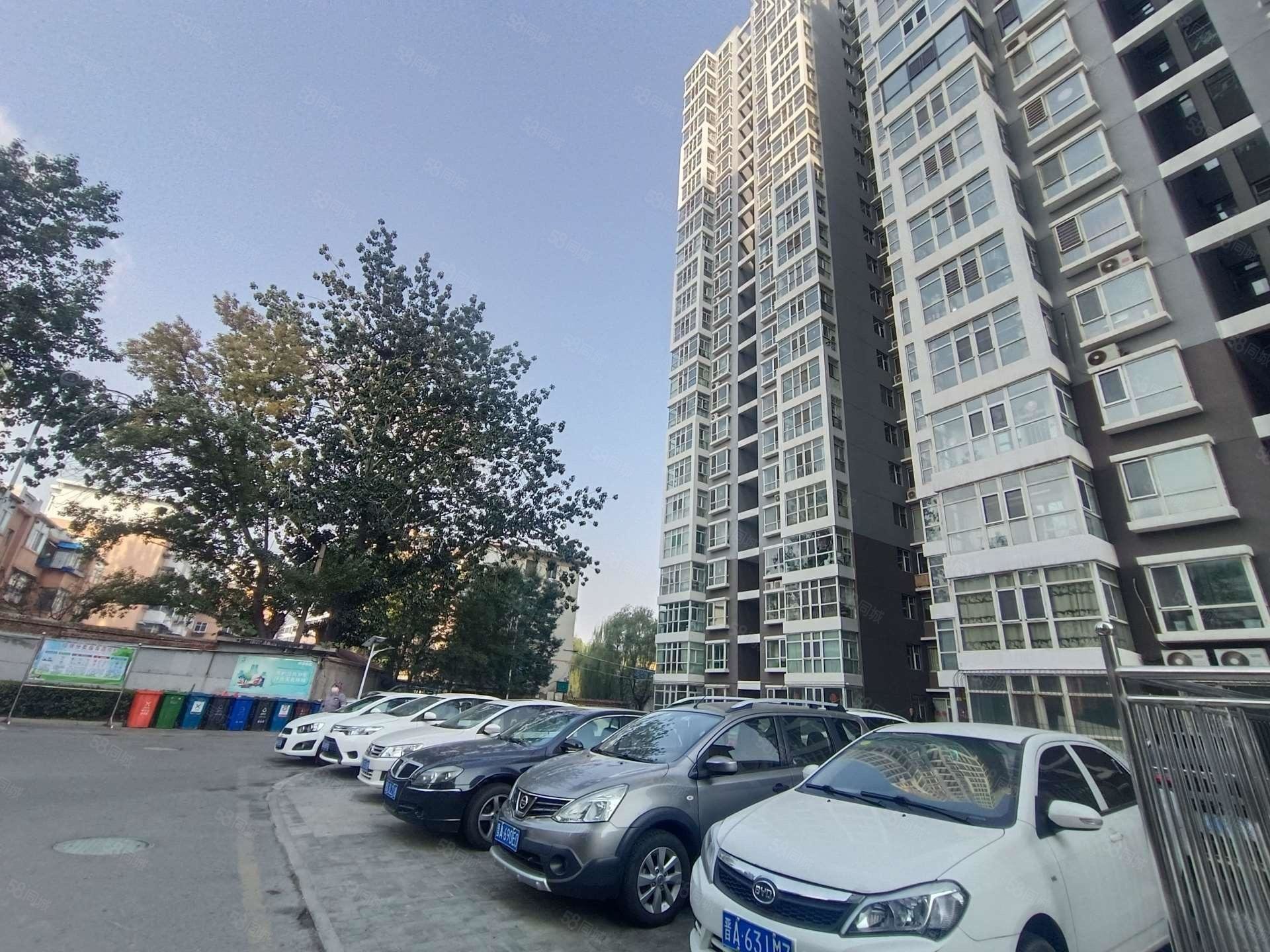 太钢东门房苑小区高层电梯房停车方便可贷款