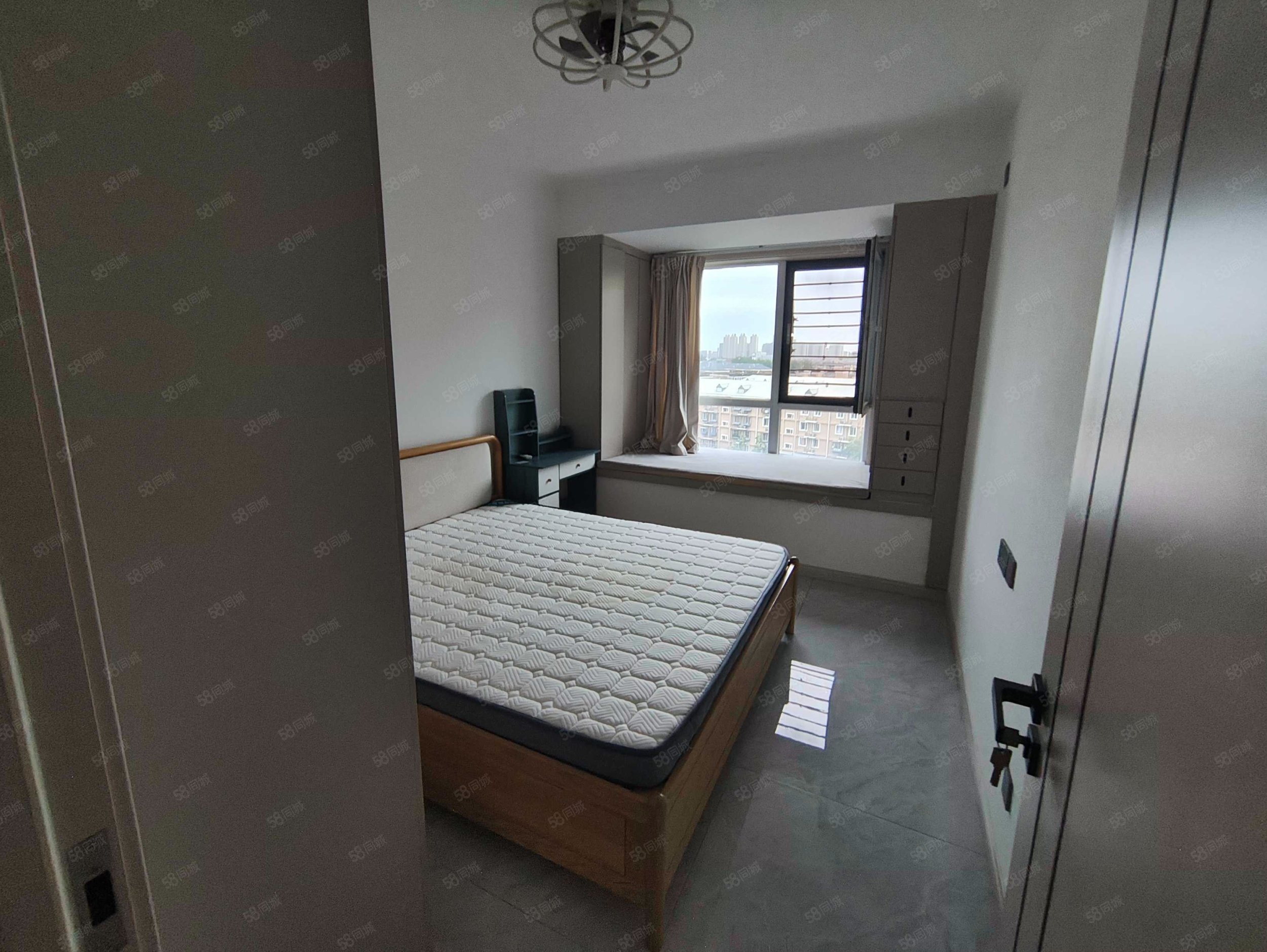 萬方家園(通州)2室1廳1衛(wèi)77㎡南388萬