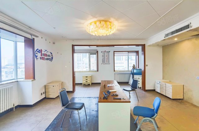 银座晶都国际3室2厅192㎡260万二手房图片