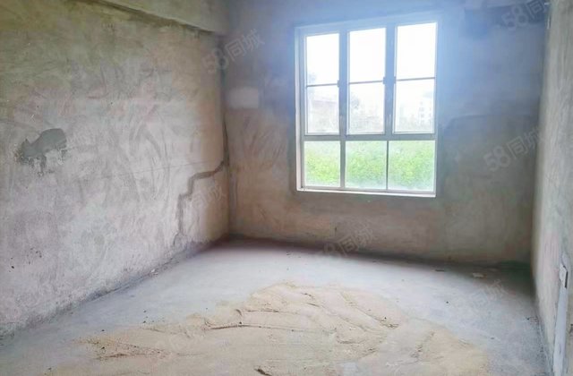 祈福南湾半岛4室2厅171.1㎡399万二手房图片