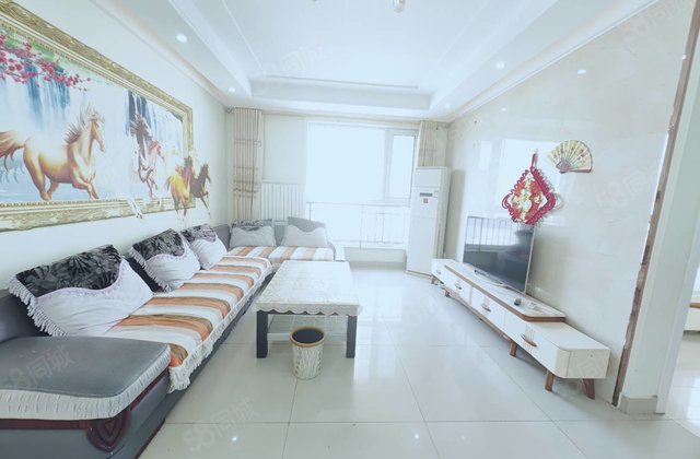 华悦金钻前排，观景房，边户，全明户型，总高17层 一梯两户