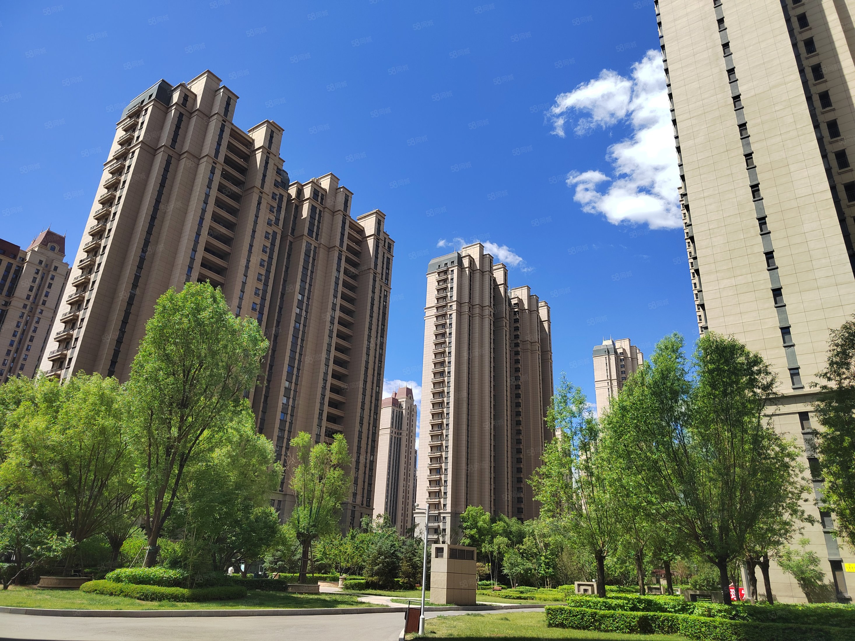 恒大城南区精装大四居17楼一梯一户南北通透