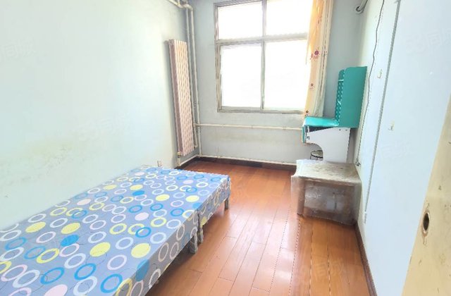 文轩 八中 中间楼层 学府花园北区 柳园小区聊大西校停车方便