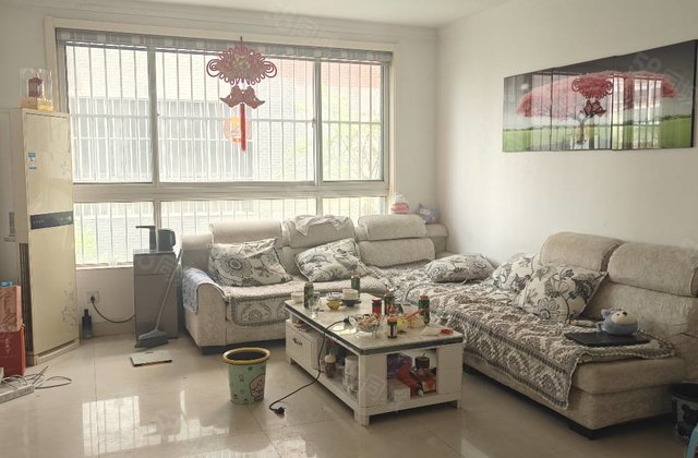 香江北新城邦香格里！东边户带院子！保   随时看房