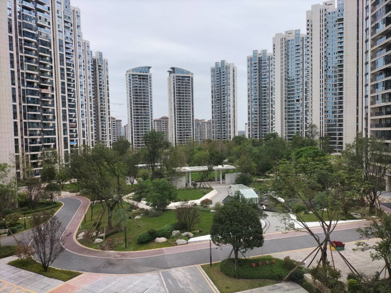 的房子看整个中庭,三溪酒城中心-泸州58同城