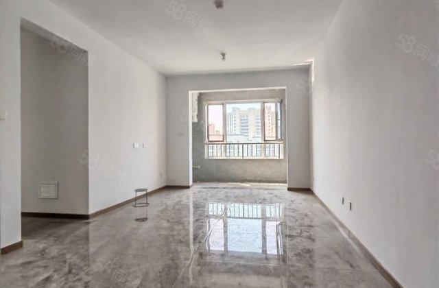 区政府 区医院附近 城市芳华澜园 次新房79万带储