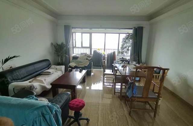 碧桂园国岳！大平层4室！精装！偏高层！大阳台