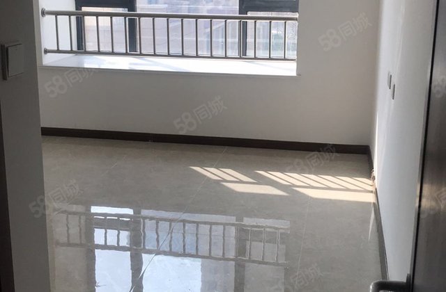 诚售九州新城3室2厅2卫，精装带车位储藏室，免大税价格可议