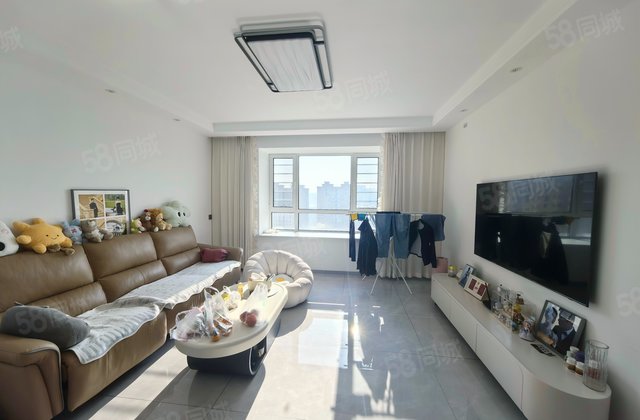 德辉首府3室2厅120㎡74.8万二手房图片