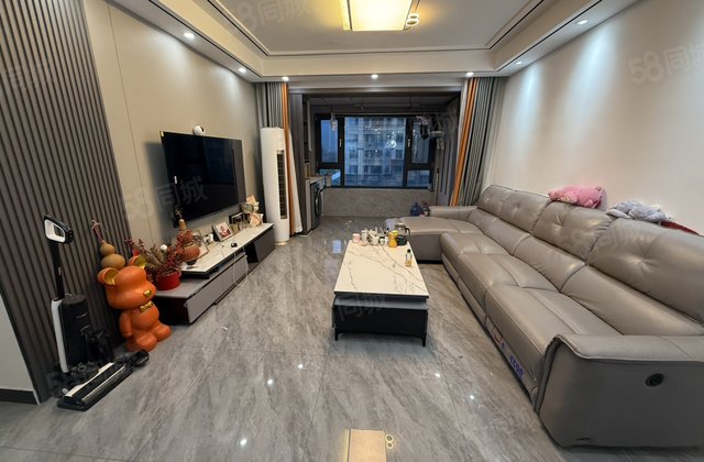 新上 锦绣观邸精装三居室 免大税带车位储藏室