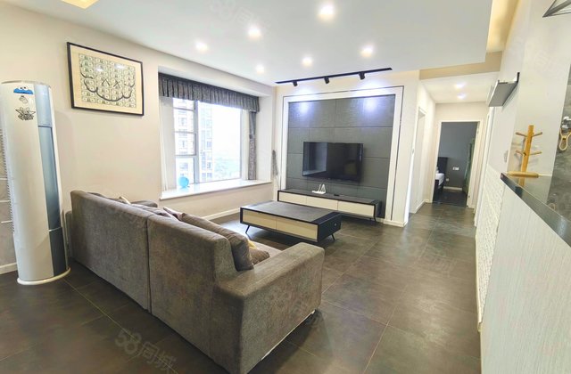 天悦龙栖台3室2厅93.59㎡78万二手房图片