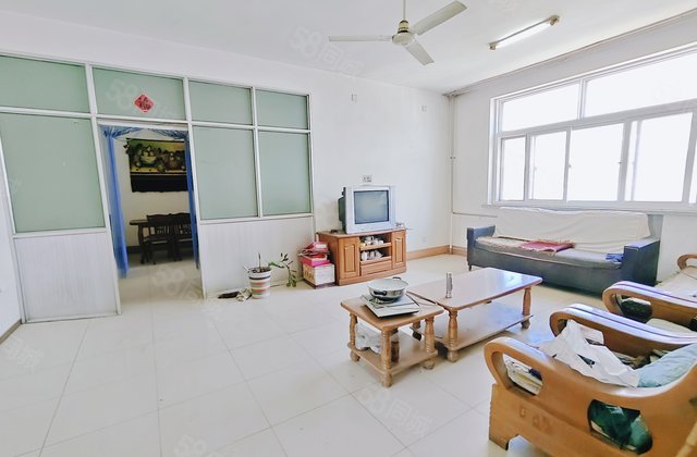 慧德公园一中第二家属院三室朝阳带储