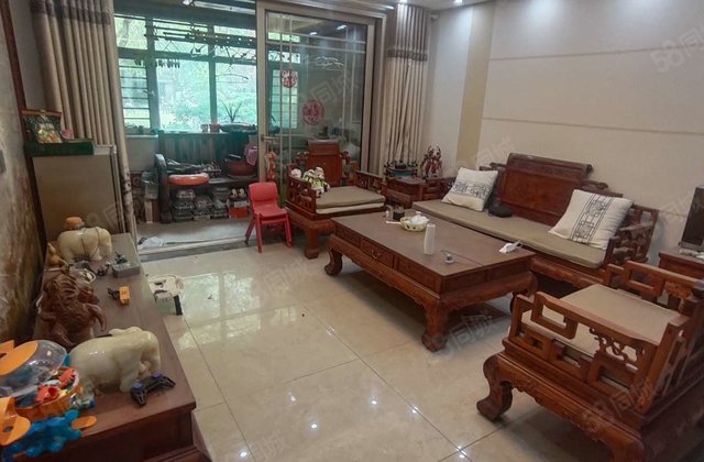 公园旁 中央丽都一楼四叶草双卫有车储 保证真实 中央帝景旁